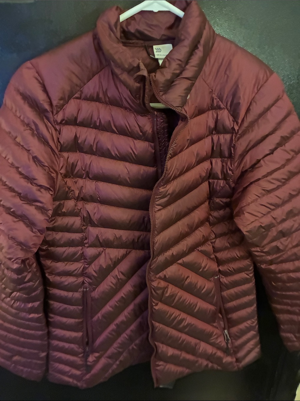 all in motion Women's Quilted Puffer Jacket - Maroon Lightweight M Down